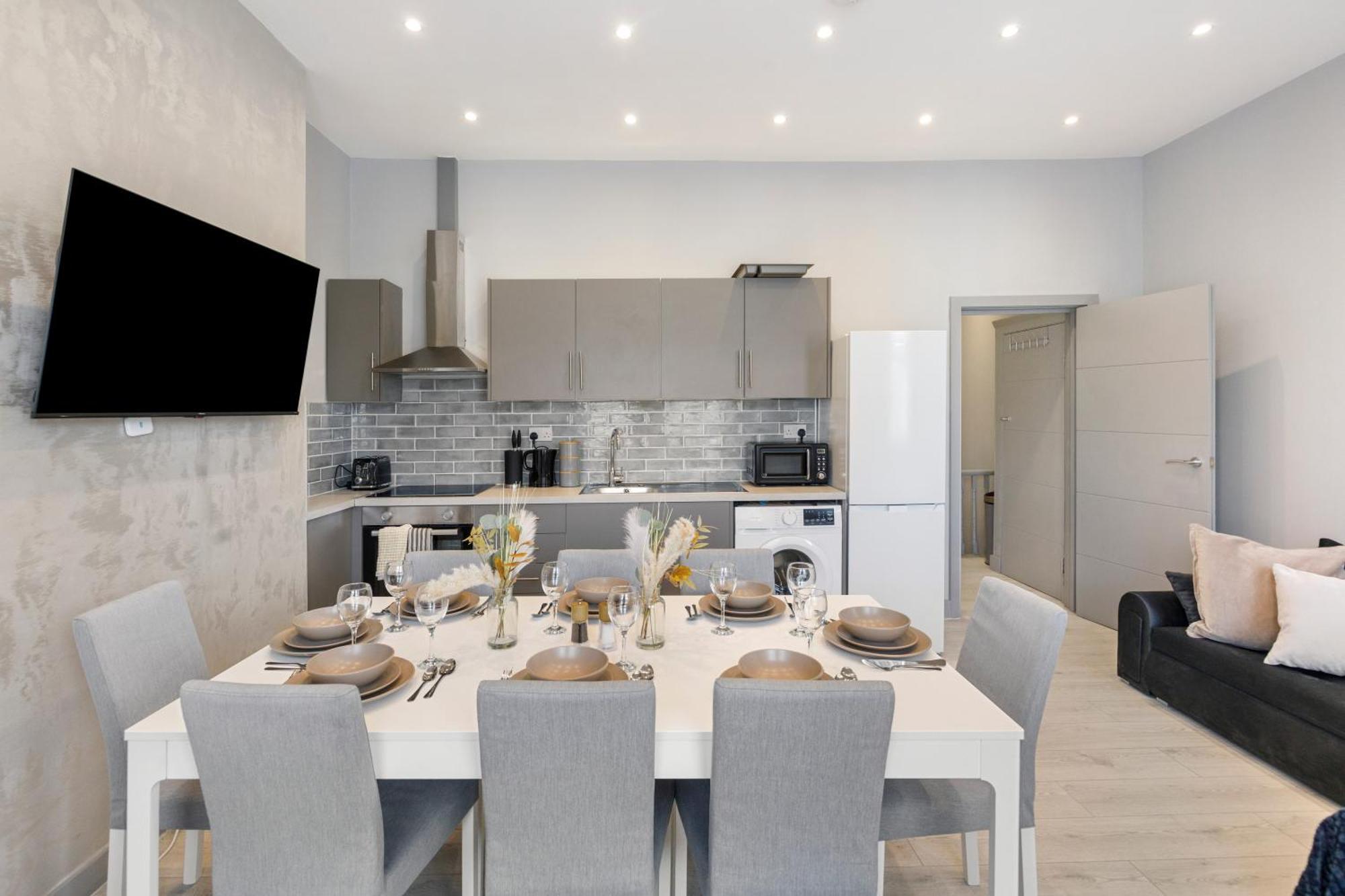 Wembley Luxury 3 Bedroom London Exterior photo